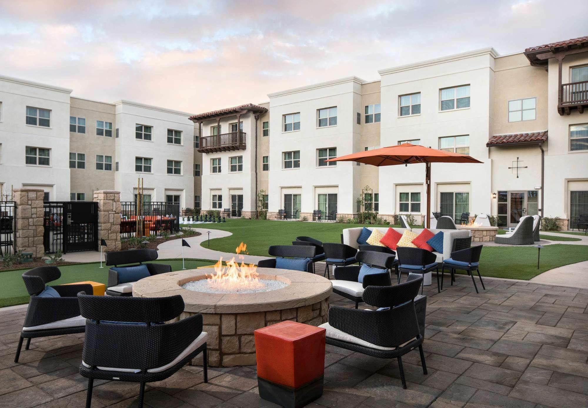 Residence Inn By Marriott Santa Barbara Goleta Zewnętrze zdjęcie