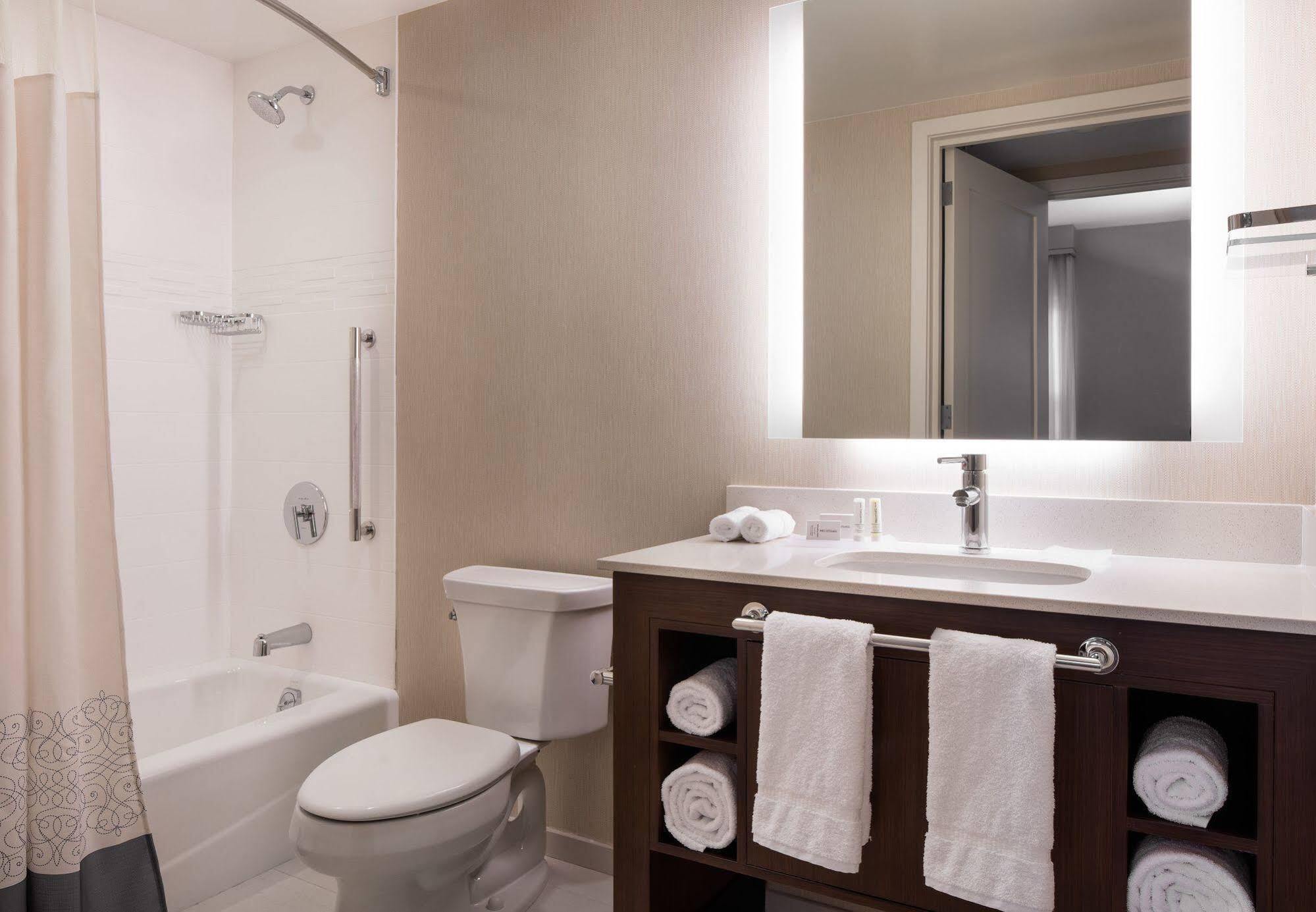 Residence Inn By Marriott Santa Barbara Goleta Zewnętrze zdjęcie